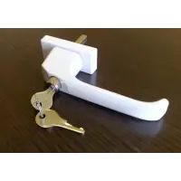 Ручка оконная с ключом белая