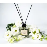 Аромадиффузор с палочками White flowers 50 мл