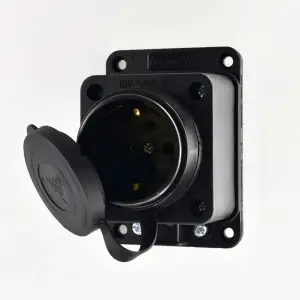 Розетка прямая Lezard с заглушкой 2Р+РЕ 1х16А 220-240V (каучук)